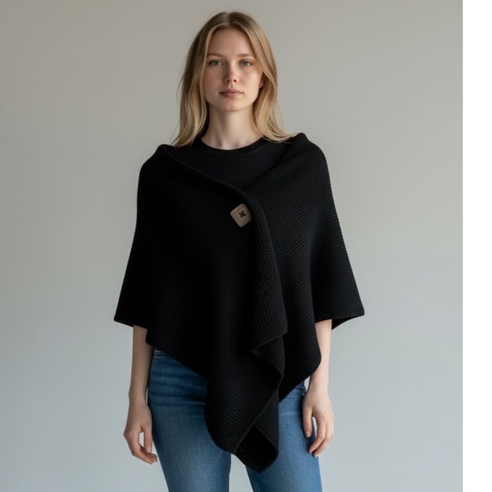 Simone Layne Black Cotton Knit Button Wrap Poncho Shawl Scarf 834 One Size NWT